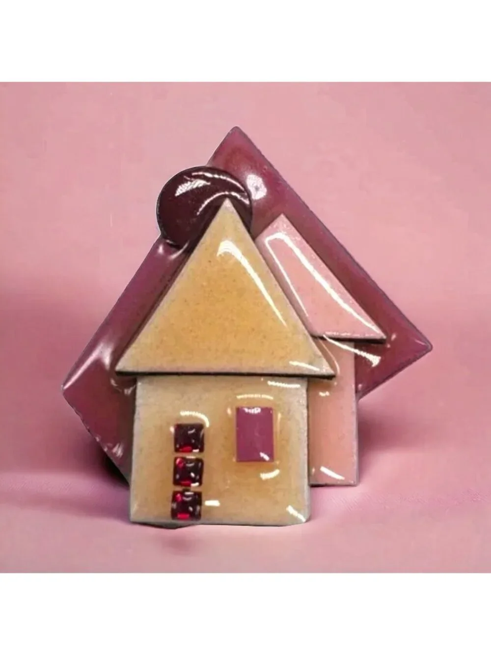 Vintage House Pin by Lucinda Brooch Pink Beige Enamel Resin - Picture 1 of 9